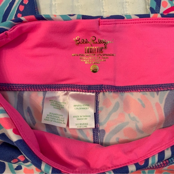 Lilly Pulitzer Luxletic Weekender Legging - Picture 9 of 9